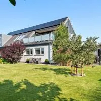 Villa Søholt - Silkeborg Bed and Breakfast, hotel di Silkeborg