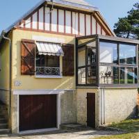 Nice Home In Hauteville-sur-mer With 3 Bedrooms And Wifi
