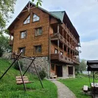 Гуцульська хата、ヤレムチャのホテル