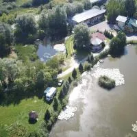 Orlik-Zakątek Wysiadłów, hotel u gradu Wysiadłów