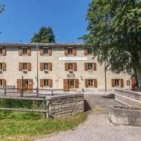Locanda Alpina a 1250 mt, hotel en Ala
