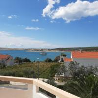 Apartments Donadic II, Caska, hotel v Novalji