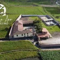 Hacienda Santa Ana Lodging, hotel v mestu Guamote