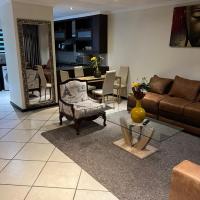 Beautiful homely apartment opposite fourways mall.