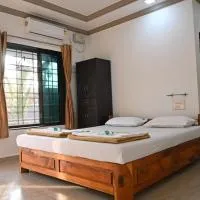 Hotel Chivla Paradise, hotel in Malvan