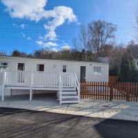 Acorn 1 and Pine 5 - A choice of Two mobile homes at Beauport Park Hastings Both 6 Berth Pine 5 is pet friendly