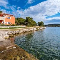 Golubinka Apartments, hotel di Veli Rat