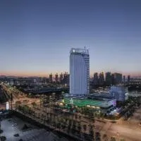 HUALUXE Xi'an Chanba by IHG, hotel sa Xi'an