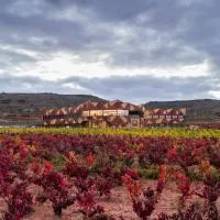 Hotel Bodega FyA - GRUPO PIÉROLA, hotel din Navarrete