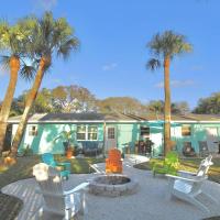 Parrot Head Tiki, hotel near Witham Field Airport - SUA, Stuart