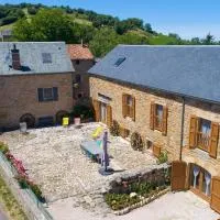 Chambres d'hôtes Entre Dolmens et Fontaines, hotel a Sévérac d' Aveyron
