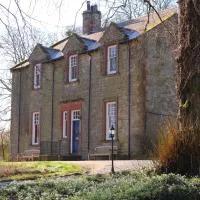 Woodlands Country House & Cottage, מלון בIreby