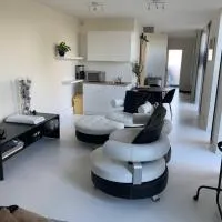 Prachtige gastsuite in Ranst "Studio 34" โรงแรมในRanst