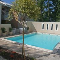 Apartment Les Demeures de Brindos by Interhome, hotel near Biarritz Airport - BIQ, Anglet