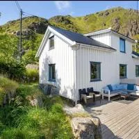 Kræmmervikveien 33, hotel din Ballstad