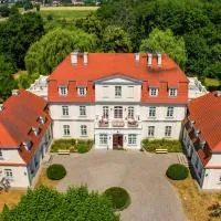 Pałac Godętowo, hotel v destinaci Łęzyce