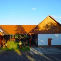 Nyakigláb Villa, viešbutis mieste Szegi