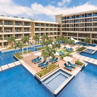 Henann Park Resort, hotel Station 2 környékén Boracayban