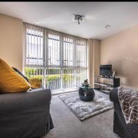 Stylish 2 bedroom Apartment-Short term lets & Serviced Accomodation Reading