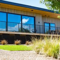 Relax in Style, hotel in Clyde