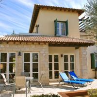 Villa Nefeli - charming townhouse in the heart of Aphrodite Hills Resort