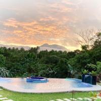 BALAI BANAHAW Vacation Farm and Private Resort, hotel in Lucban
