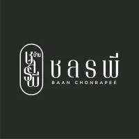 บ้าน ชลรพี Baan Chonrapee, hotel din Ban Pak Nam Krasae
