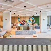 Victoria Hotel & Residence, hotel u gradu Viljar sur Ojon