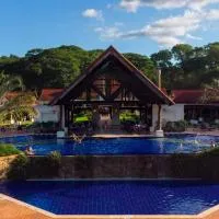 Alta Gracia Parque Hotel, hotel in Caacupé