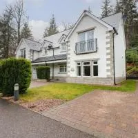 4 River Court, hotel di Invergarry