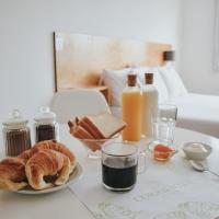 Corrientes Premium con desayuno, hotel in Bahía Blanca