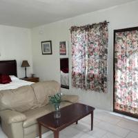 Comfy private Guest house in LA, hotel in Van Nuys