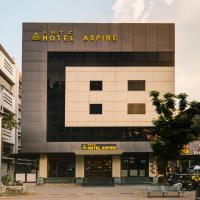 SRTC Hotel Aspire, hotelli kohteessa Ahmedabad alueella Ashram Road