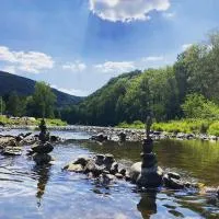 Arkeo - Luxury tents and cabins at the river, hotel em Nonceveux