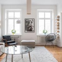 Exclusive and light 3 room appartment in SoFo 97sqm, hotel in: SoFo District, Stockholm