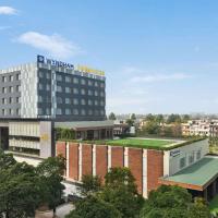 Wyndham Chandigarh Mohali, отель в Чандигархе