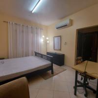 Nice studio for stay .., hotel near Al Ain International Airport - AAN, Al Ain