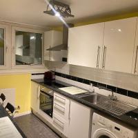 Victoria Centre Apartments in the Victoria Centre Shopping Centre - Nottingham City Centre - 24 hours access - Most Central Location, Lounge, Full Kitchen, Washing Machine - Opposite Hilton by Restaurants & Shops - Outdoor Parking from five pounds a day