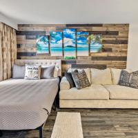 Inviting Waikiki Grand Hotel Room One Block to Beach!, Hotel in Honolulu