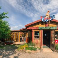 Auberge/Chalet Griffon Aventure, hotel near Gaspé Airport - YGP, L’Anse-au-Griffon