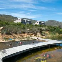 Phillipskop Eco-Chalets, готель у місті Станфорд