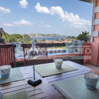 23 BAIA FARO - Trilocale mansardato con ampia terrazza vista mare, kh&aacute;ch sạn ở Palau