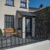 Hawtree Cottage - 2 Bedroom Cottage - Tenby