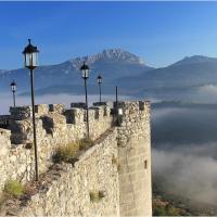 Château de Trigance, хотел в Тригaнс