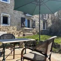 Bas De Maison, hotel em Olivese