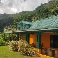 Silver Hill Select، فندق في Spa Spring