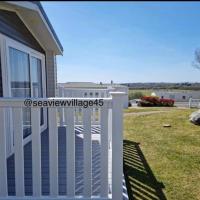 Prestigue 3bed, 8berth seaview holiday home with decking at Combehaven holiday park