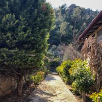 Secluded Apart Surrounded by Nature Near Beach in Marmaris, hotel in Turgut