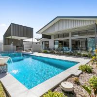 Luxurious Holiday Home!, hotel in Banksia Beach