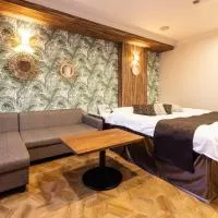 ホテル ロコガーデン 三重菰野, hotel en Komono